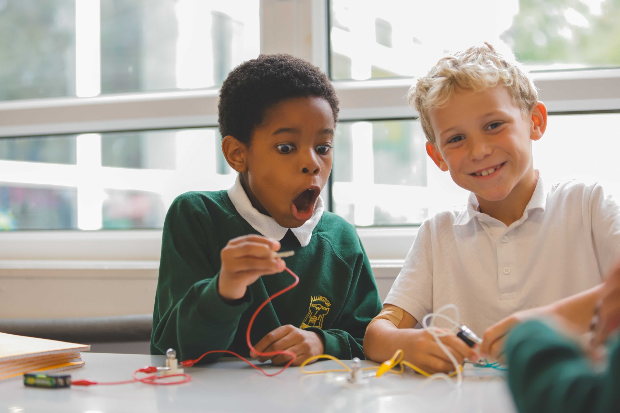 Allington students using circuits